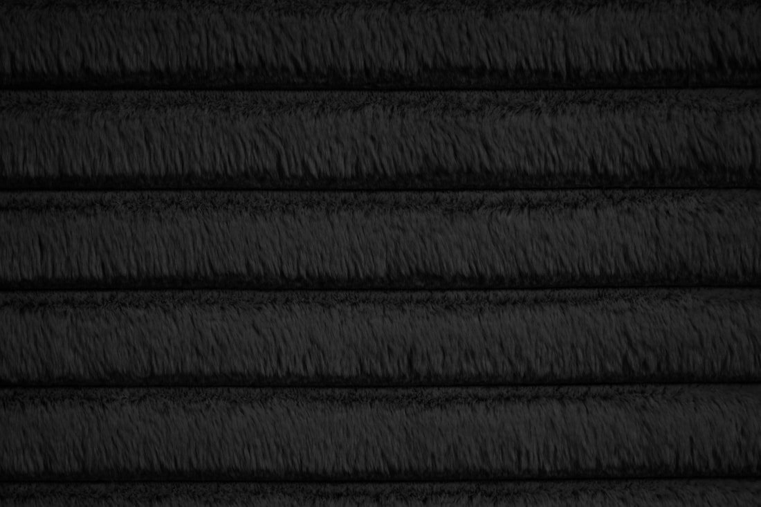 Mariah Black Platform Bed - Queen, King