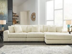 211 - 3PC Sectional RAF Chaise