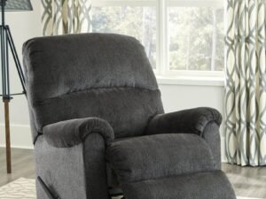 Ashley 8070325 - Rocker Recliner
